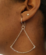 Load image into Gallery viewer, Bobbi Arch Earrings
