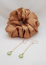 Load image into Gallery viewer, Green Amethyst drop earrings
